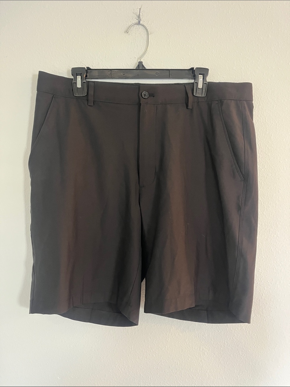 Greg Norman Black Flat Front Golf Shorts Size 36